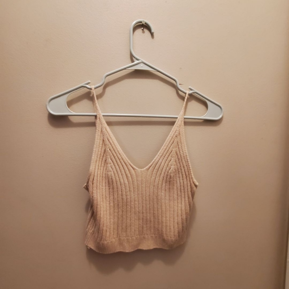 Ribbed sweater tank top tan
